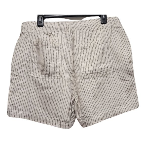 NWT- Old Navy- High Rise Cotton Twill White & Black Patterned Shorts, SZ Large - Picture 6 of 14